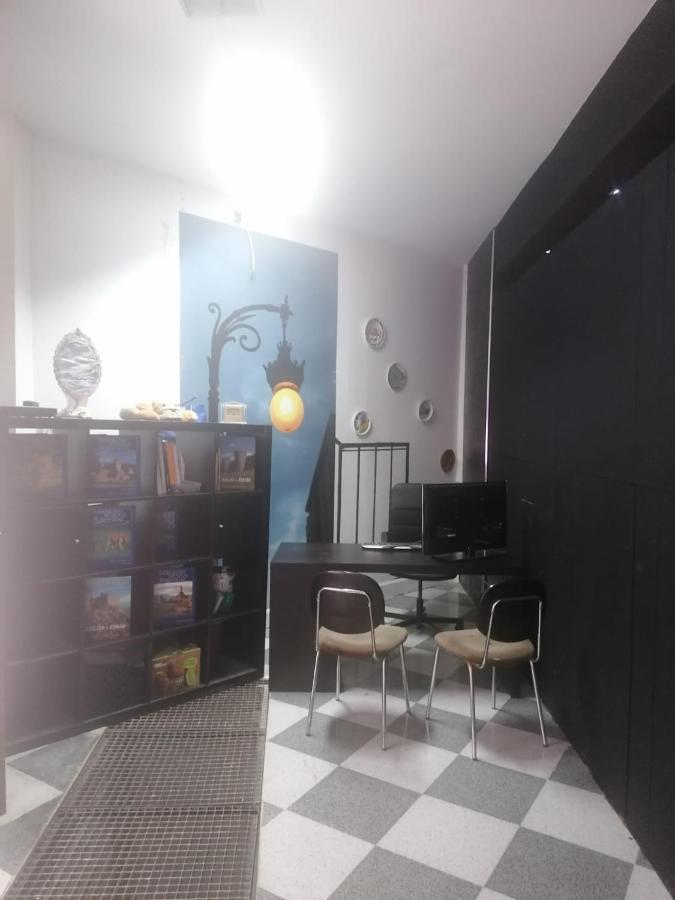 Hostal Casa Rosa Madrid Exteriér fotografie